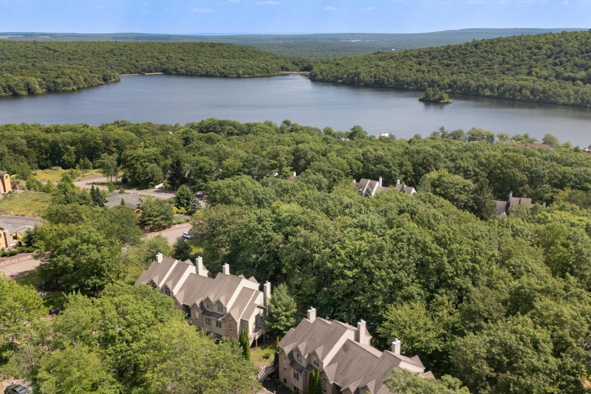 Highland Hideaway By Avantstay Group Poconos Retreat W Patio Game Room Lake Harmony Exteriör bild